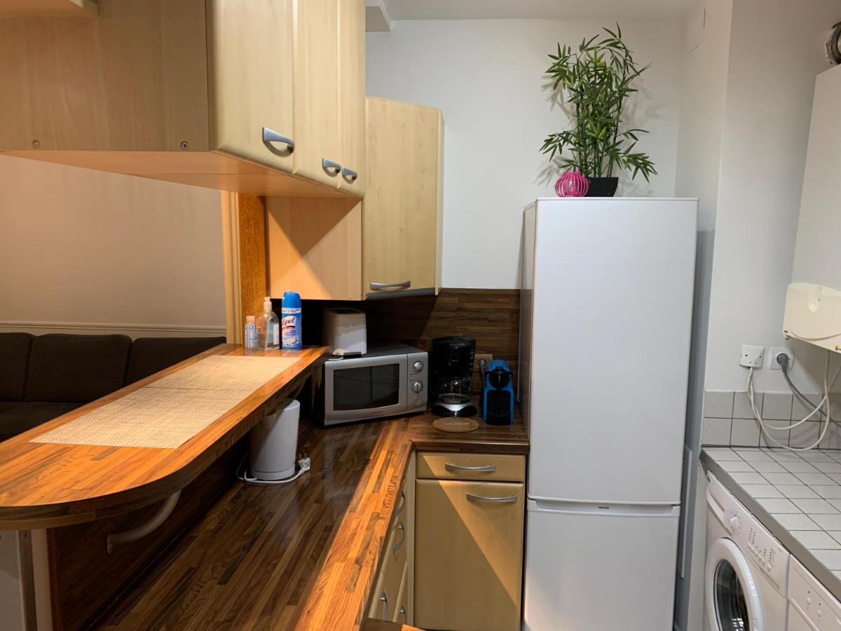 Disney, Sunny Comfortable 2 Bedrooms Family Apartment, 8 Pers, Wifi, Netflix Шеси Екстериор снимка