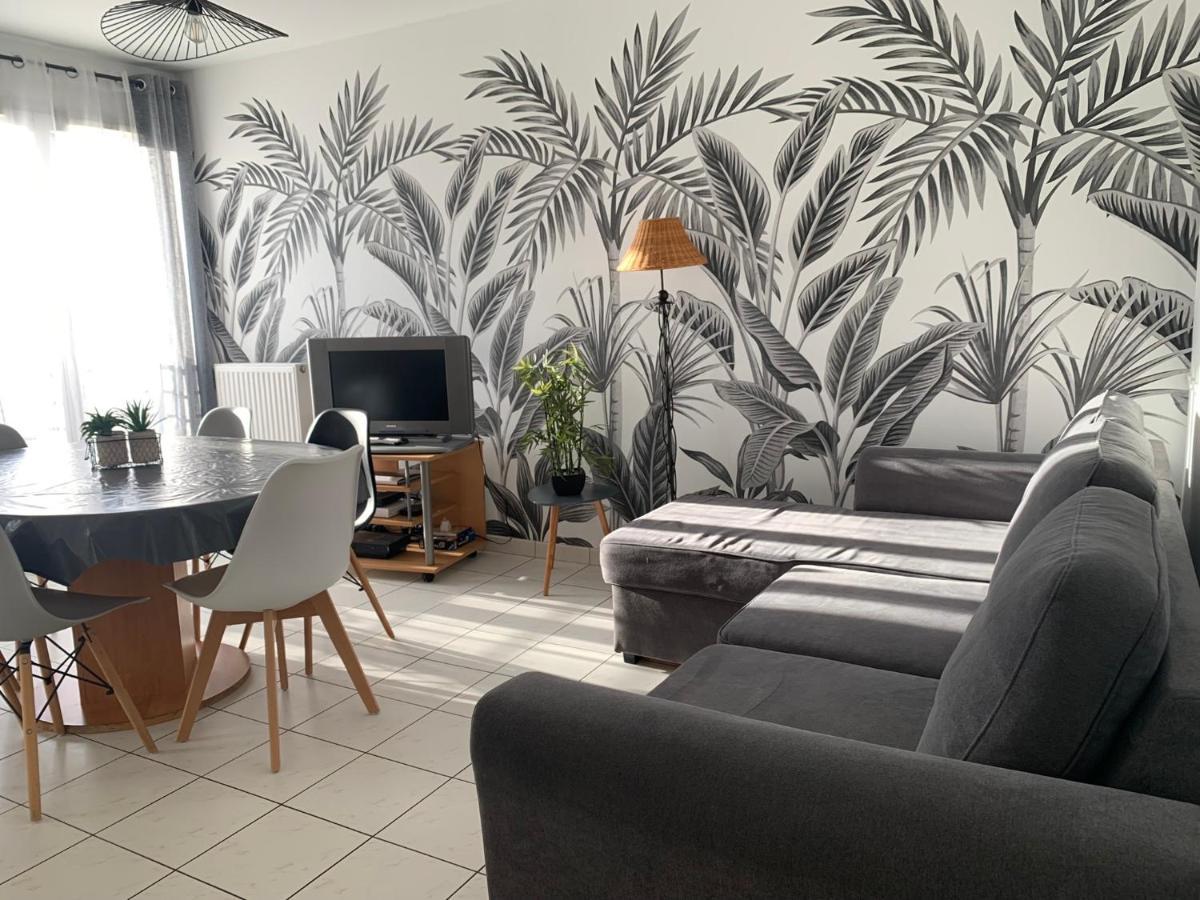 Disney, Sunny Comfortable 2 Bedrooms Family Apartment, 8 Pers, Wifi, Netflix Шеси Екстериор снимка